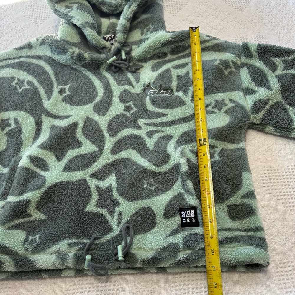 aLab Green Warpy Star Fleece Cropped Hoodie (M) - Picture 7 of 7